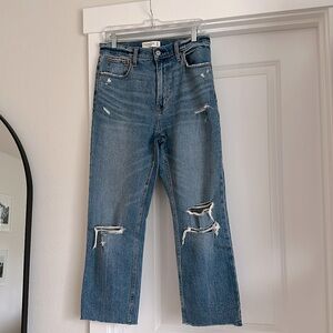 Abercrombie & Fitch The Ankle Straight Ultra High Rise Jeans Size 29